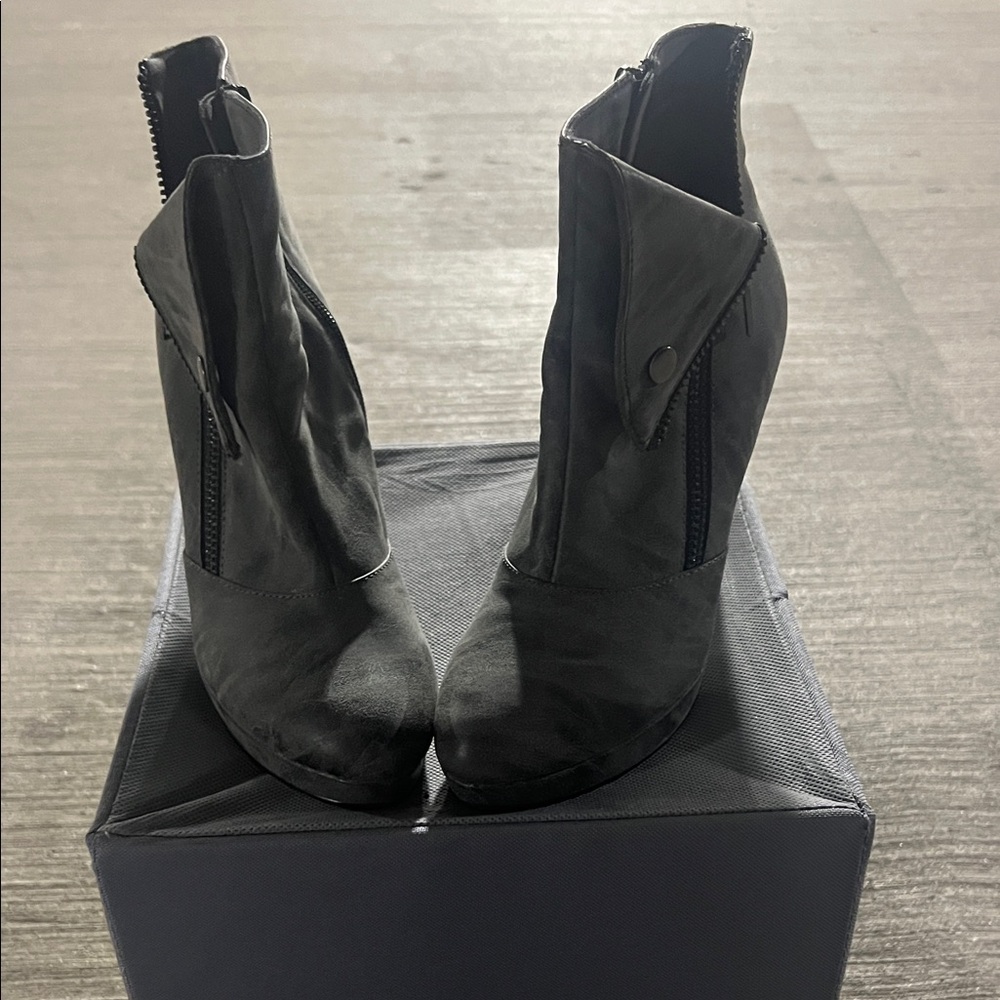 Elegant Gray Ankle Booties